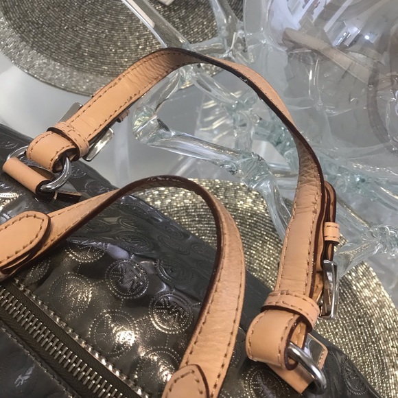 Michael Kors purse - Picture 2 of 8